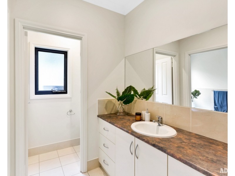 94 Onkaparinga Valley Road, Woodside SA 5244