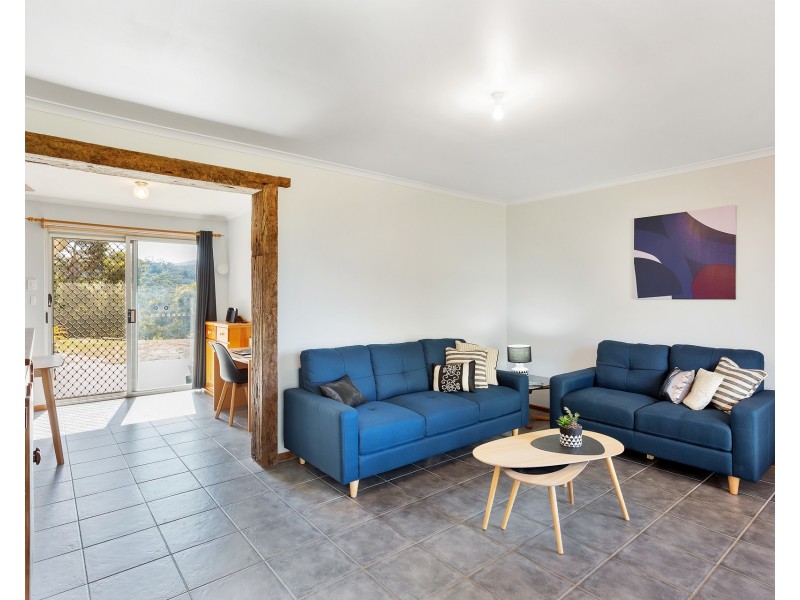 112 Emmett Road, Crafers West SA 5152