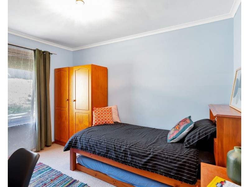 112 Emmett Road, Crafers West SA 5152