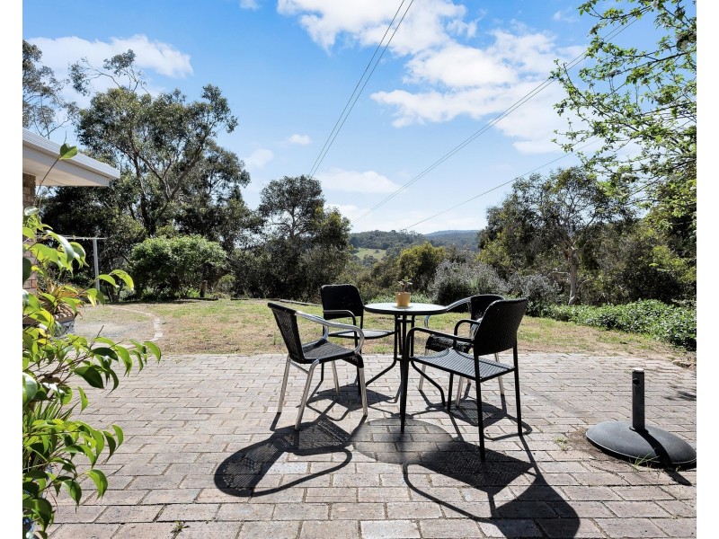 112 Emmett Road, Crafers West SA 5152