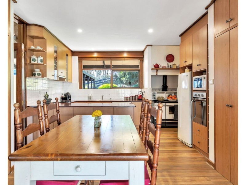 198 Wenzel Road, Oakbank SA 5243