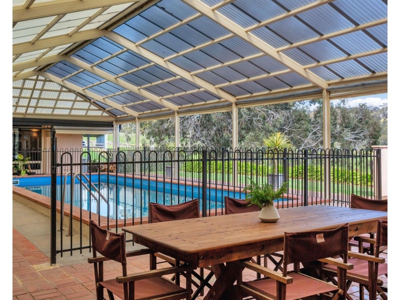 198 Wenzel Road, Oakbank SA 5243