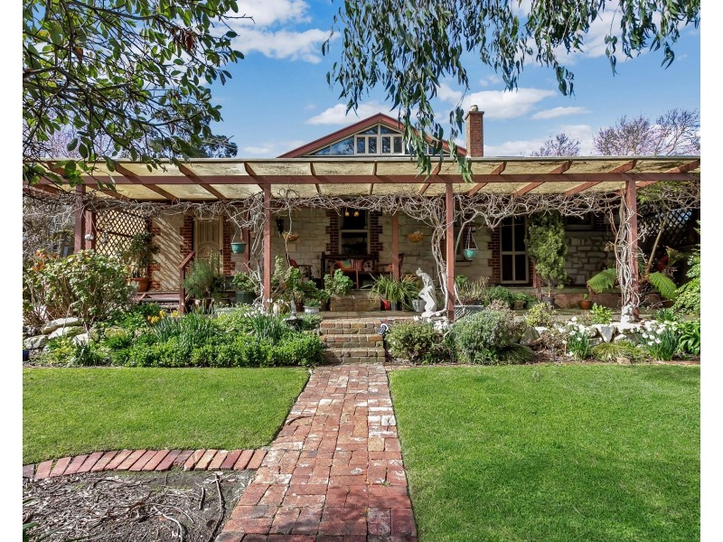 103 Onkaparinga Valley Road, Woodside SA 5244