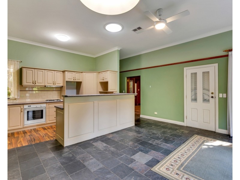 18 Quarry Road, Woodside SA 5244