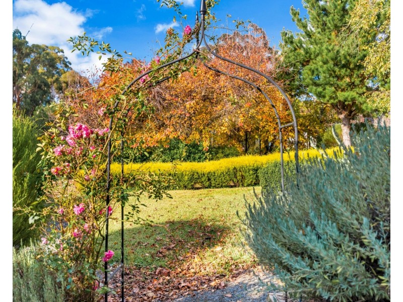 18 Quarry Road, Woodside SA 5244