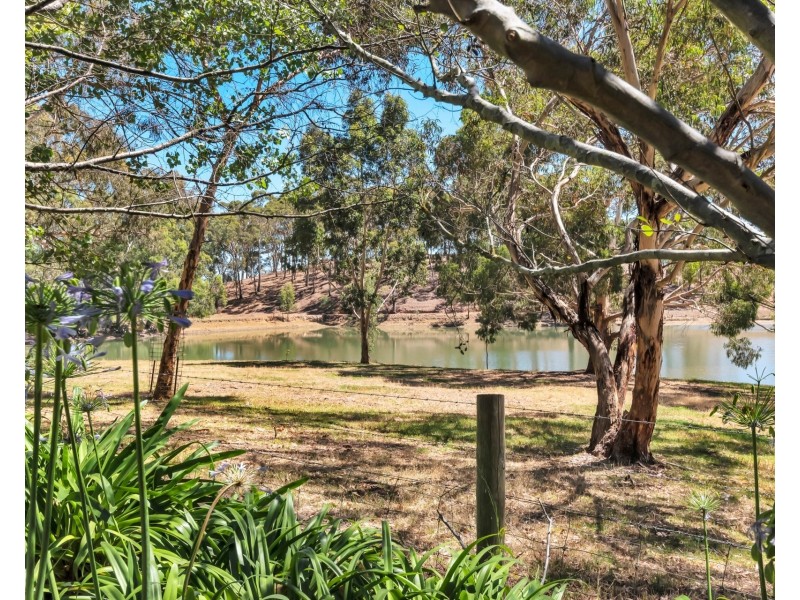 105 Oinns Road, Echunga SA 5153