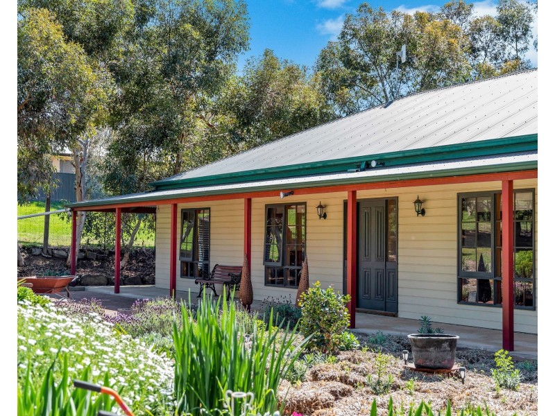 4 Mail Road, Harrogate SA 5244