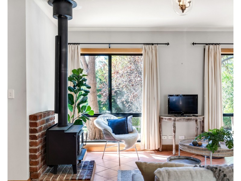 16 Discombe Road, Woodside SA 5244