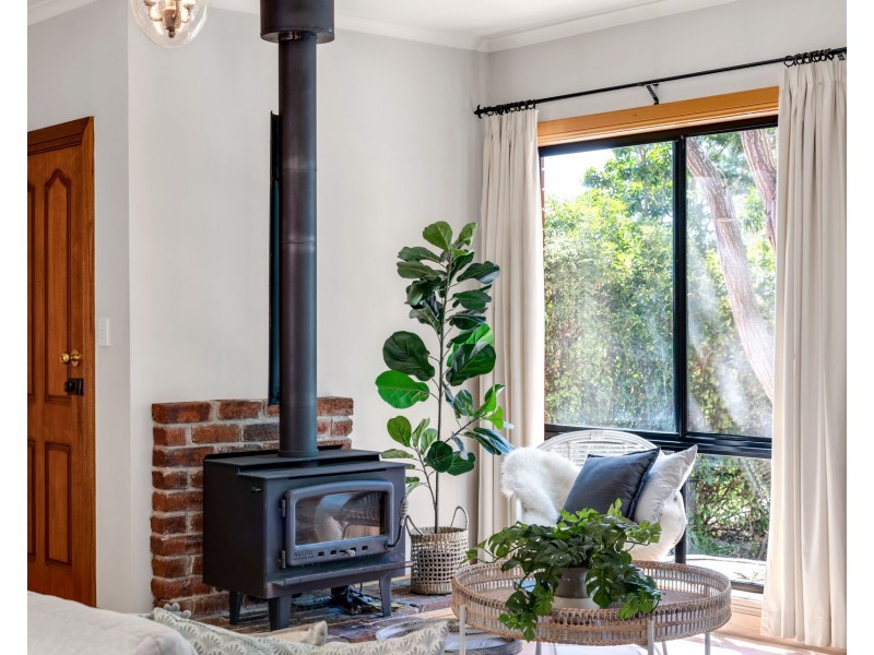 16 Discombe Road, Woodside SA 5244