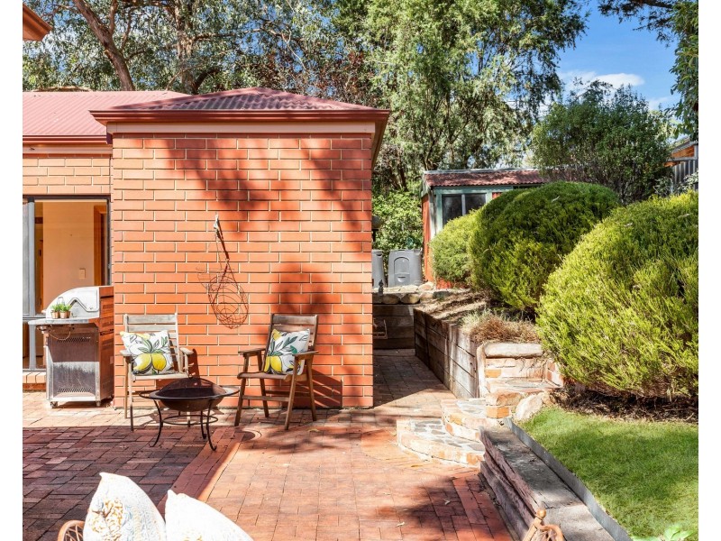 16 Discombe Road, Woodside SA 5244