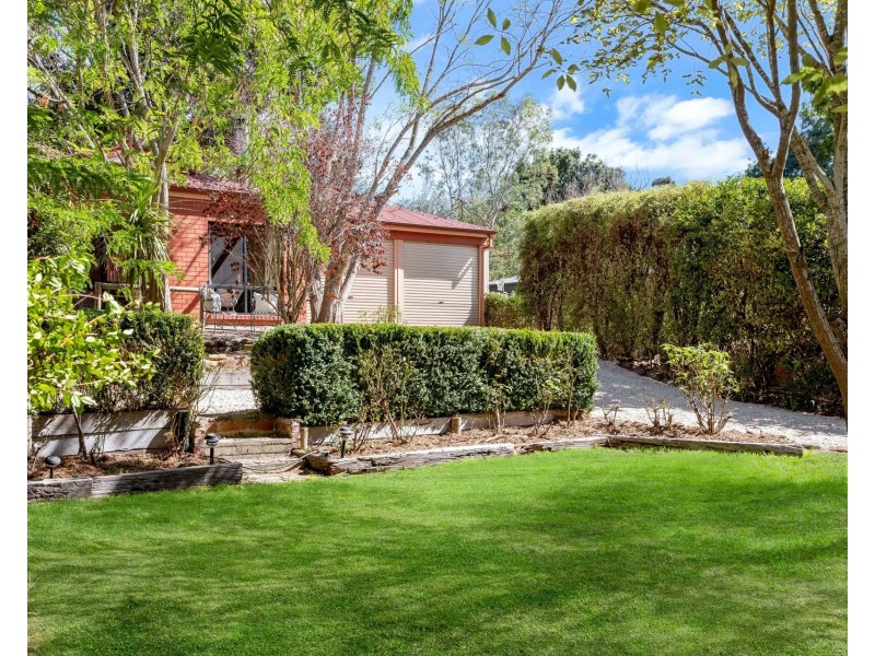 16 Discombe Road, Woodside SA 5244