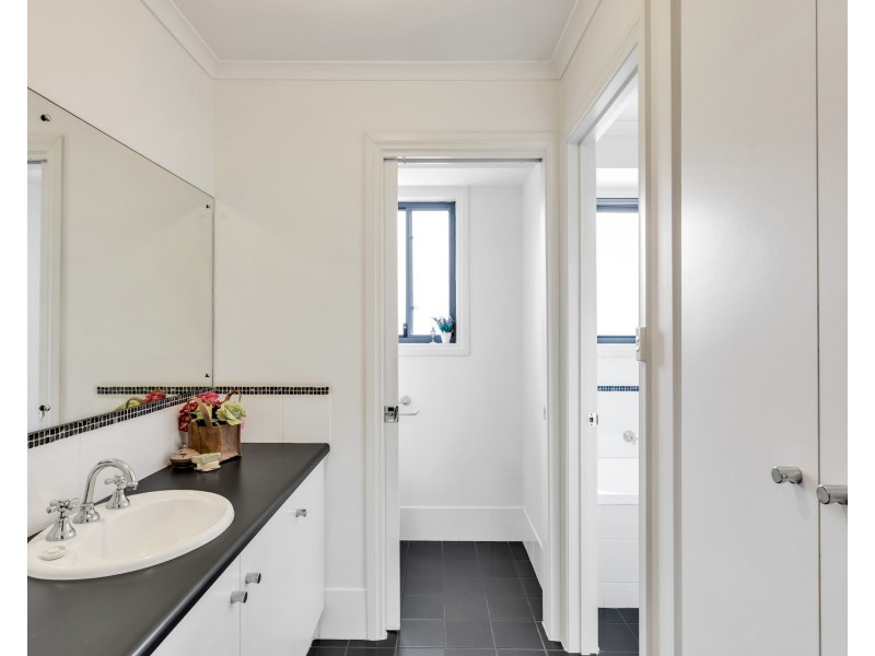 4 Andrewville Terrace, Littlehampton SA 5250