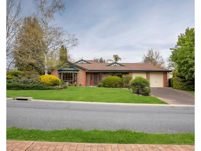 4 Edson Crescent, Littlehampton SA 5250