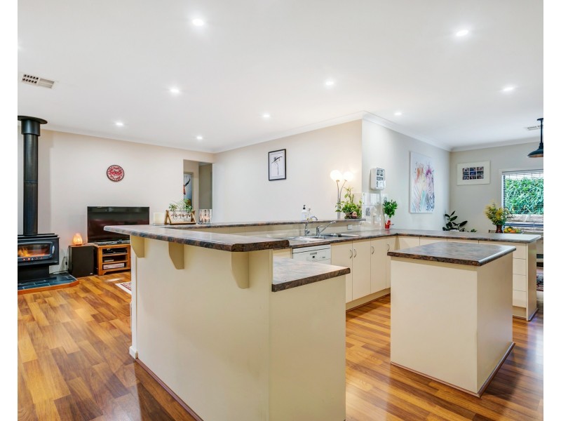 39 St Marks Drive, Woodside SA 5244