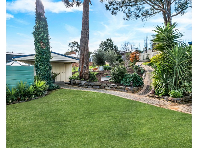 39 St Marks Drive, Woodside SA 5244