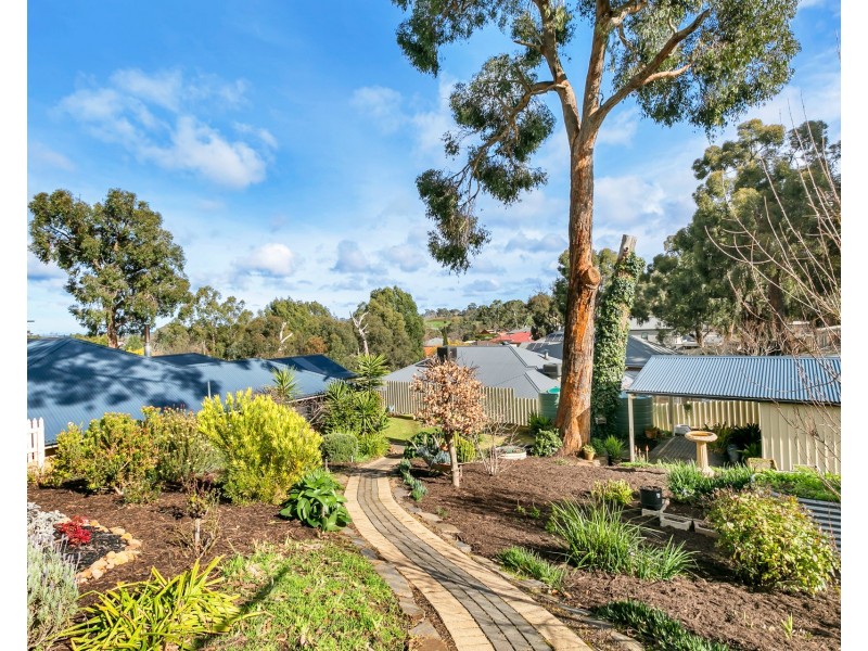 39 St Marks Drive, Woodside SA 5244