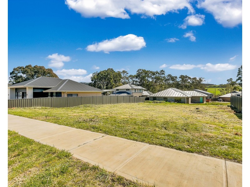 15 Reid Road, Mount Barker SA 5251