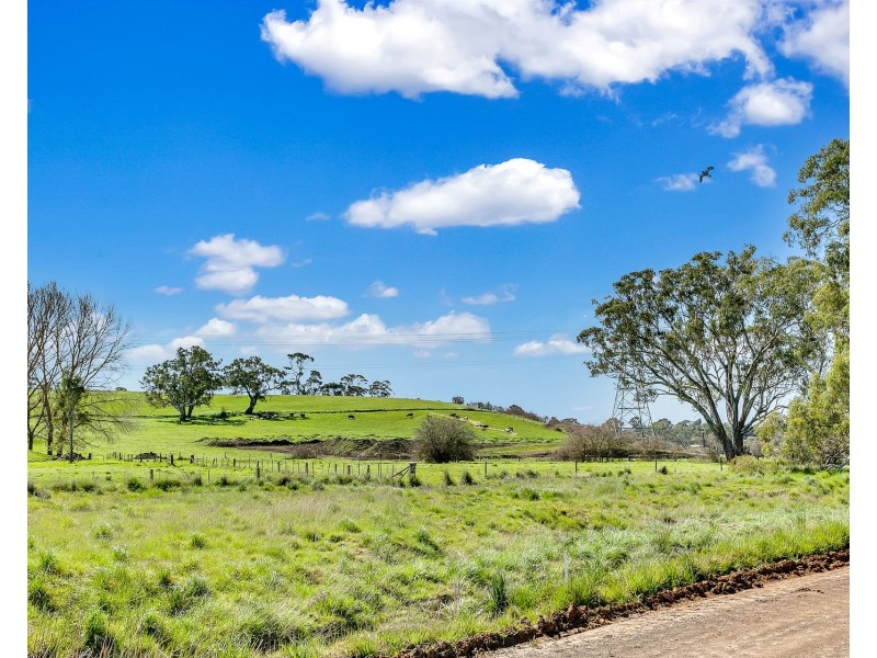 15 Reid Road, Mount Barker SA 5251