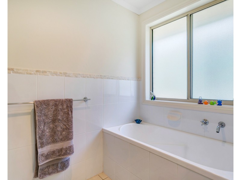76 Barton Circuit, Mount Barker SA 5251