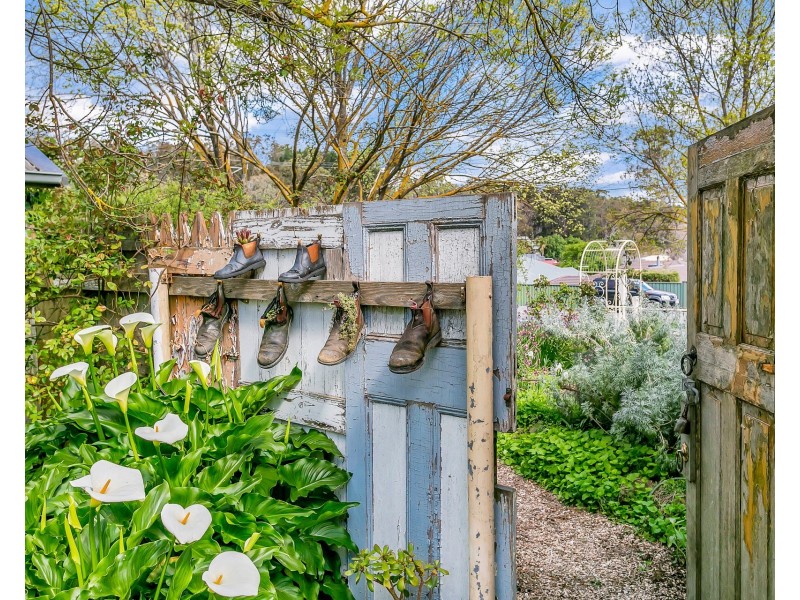 17 Woodside Road, Lobethal SA 5241