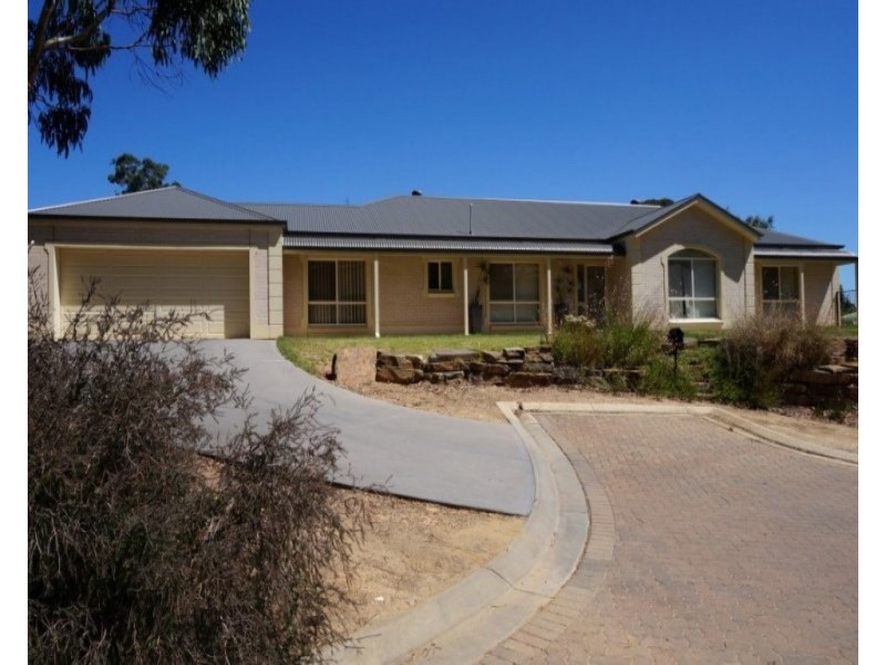 46 St Marks Drive, Woodside SA 5244