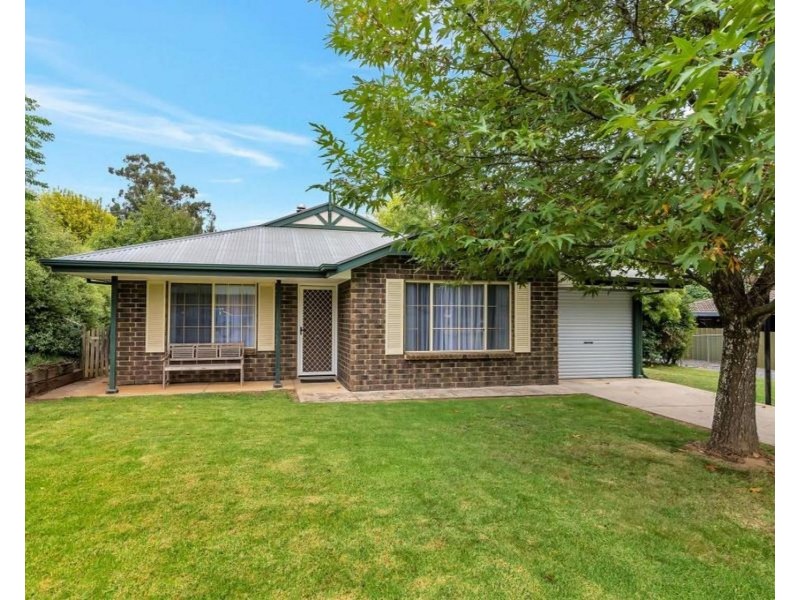 52 Grevillea Way, Woodside SA 5244