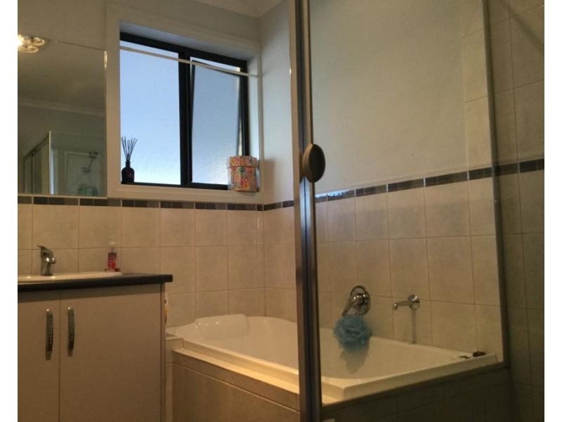 2/1 Dutton Road, Mount Barker SA 5251