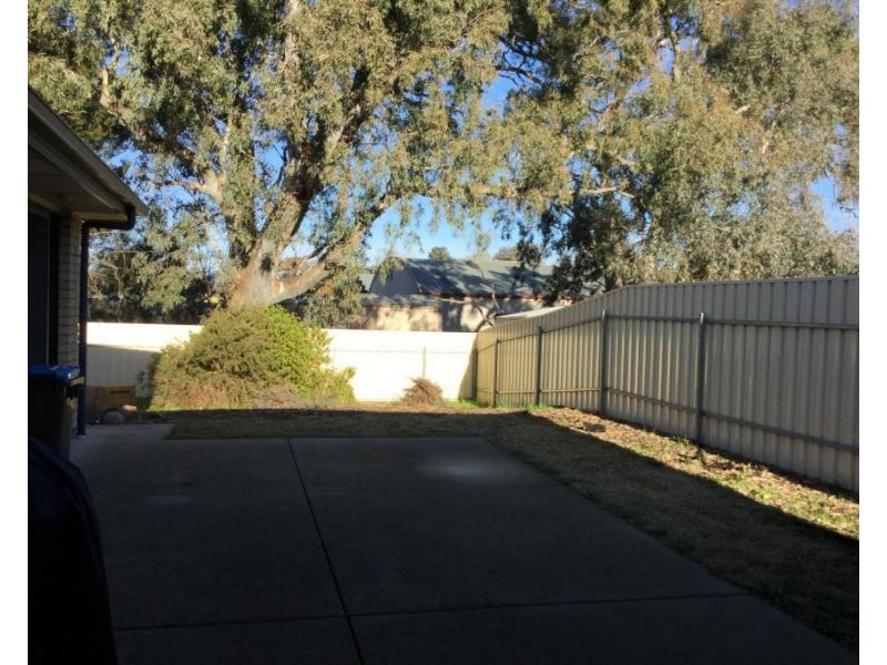 2/1 Dutton Road, Mount Barker SA 5251