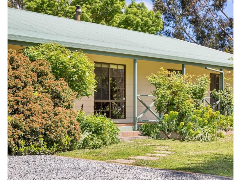 4 Hutchens Road, Woodside SA 5244