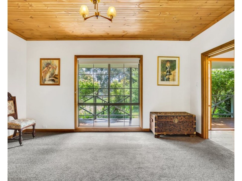 4 Hutchens Road, Woodside SA 5244