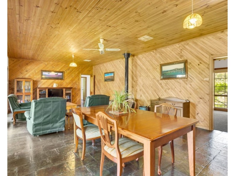 4 Hutchens Road, Woodside SA 5244