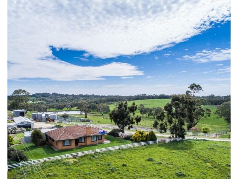 147A-147B Sheoak Hill Road, Mount Torrens SA 5244