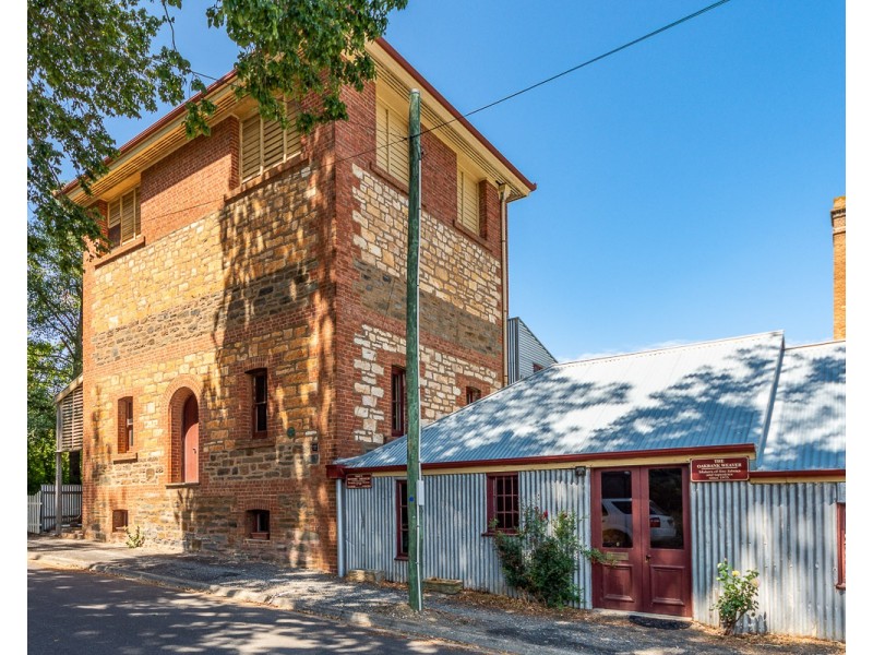 9 Elizabeth Street, Oakbank SA 5243