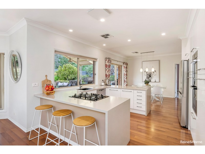 8 Reuben Pope Court, Mount Barker SA 5251