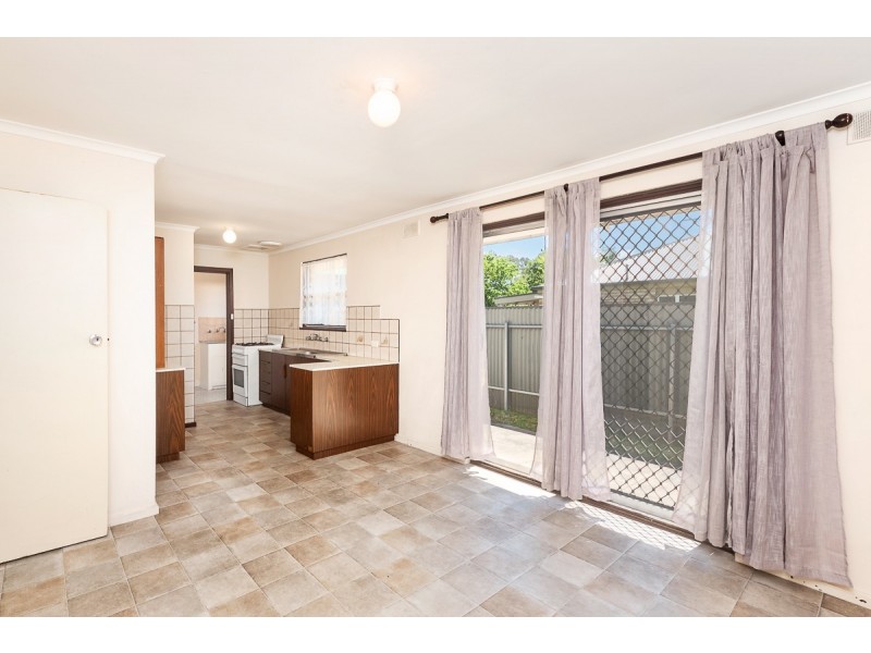 6 Adelaide Road, Mount Barker SA 5251