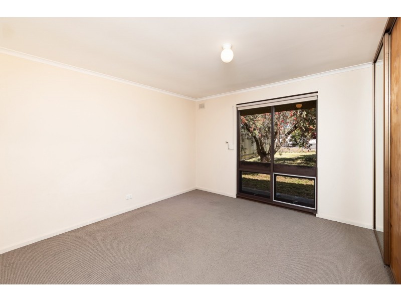 6 Adelaide Road, Mount Barker SA 5251