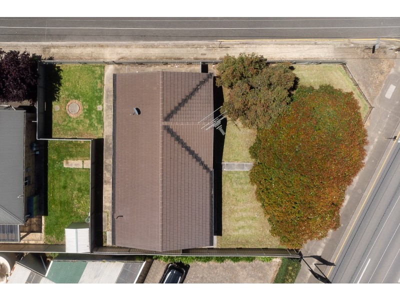 6 Adelaide Road, Mount Barker SA 5251