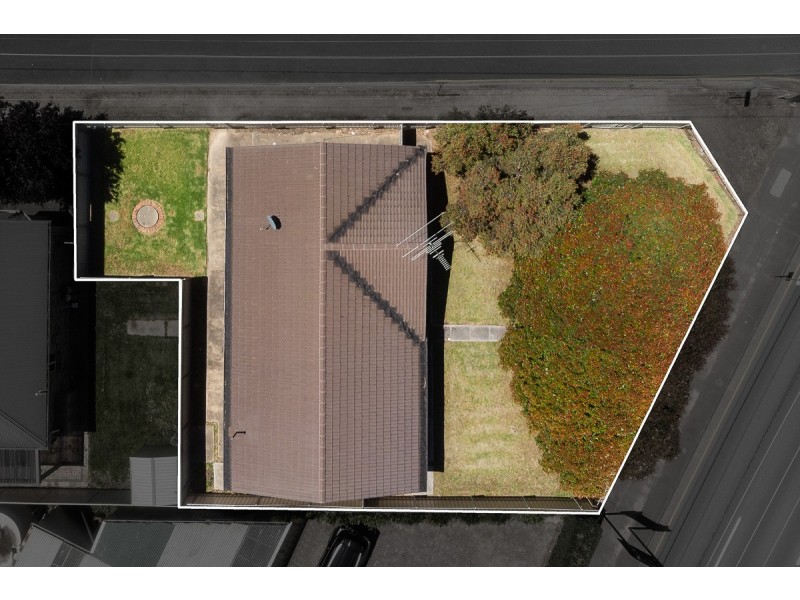 6 Adelaide Road, Mount Barker SA 5251