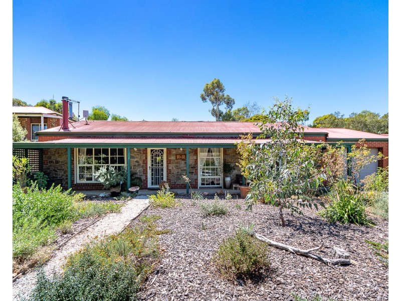 15 Adelaide Road, Tungkillo SA 5236