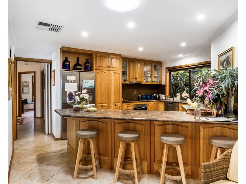 8 Nicholas Paech Drive, Hahndorf SA 5245