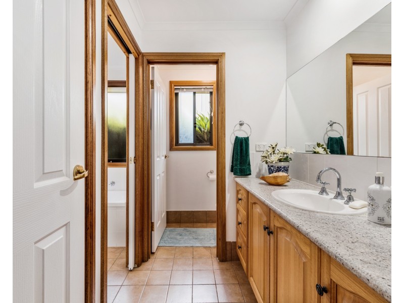 8 Nicholas Paech Drive, Hahndorf SA 5245