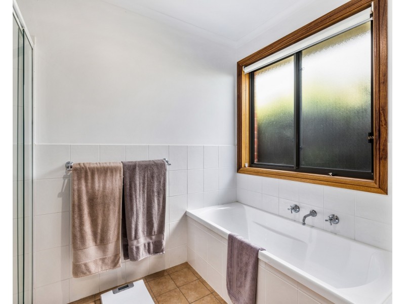 8 Nicholas Paech Drive, Hahndorf SA 5245