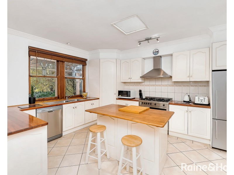 16 Bald Hills Road, Blakiston SA 5250