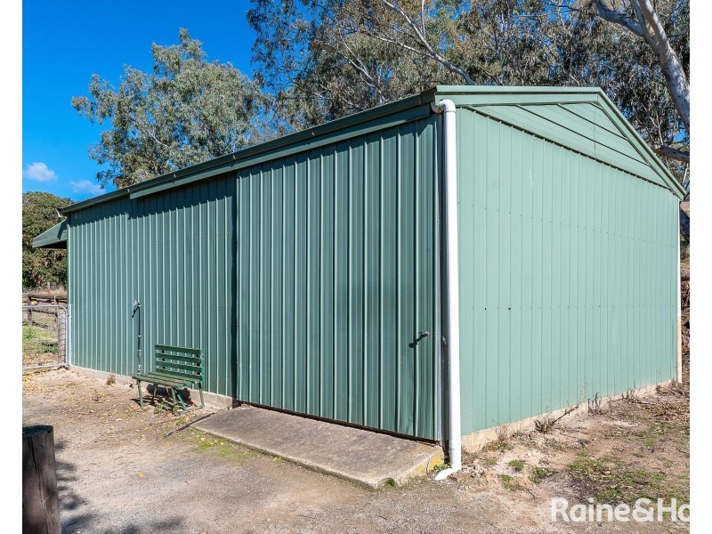 16 Bald Hills Road, Blakiston SA 5250