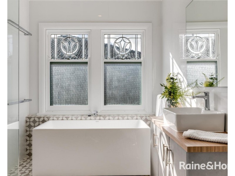 240 Onkaparinga Valley Road, Oakbank SA 5243