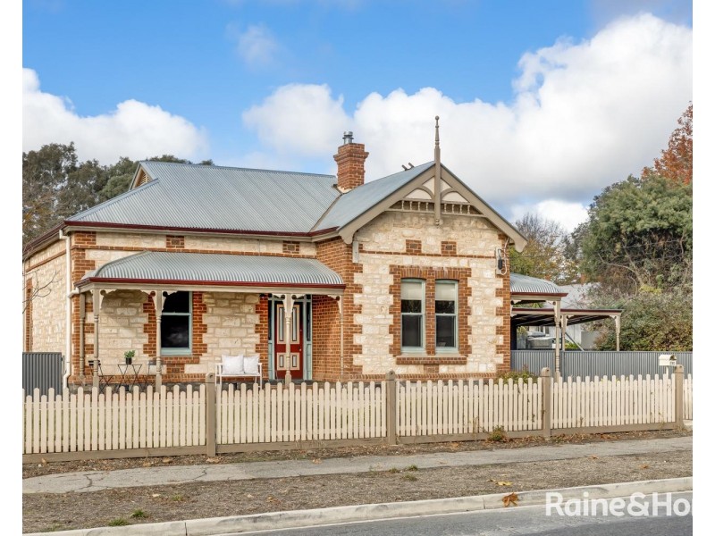 240 Onkaparinga Valley Road, Oakbank SA 5243