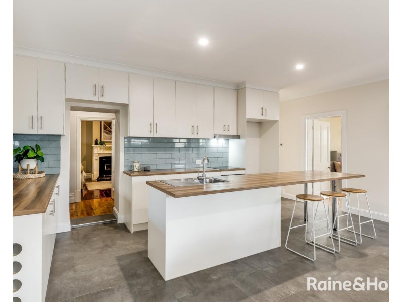 240 Onkaparinga Valley Road, Oakbank SA 5243