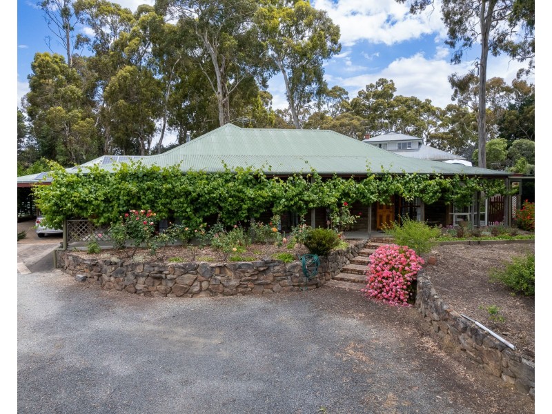 8 Glebe Road, Balhannah SA 5242