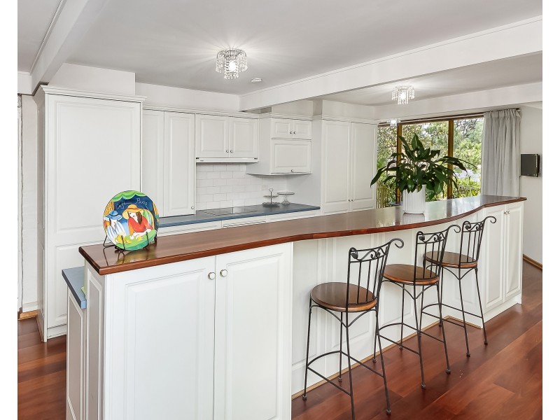 14 Sandow Road, Verdun SA 5245