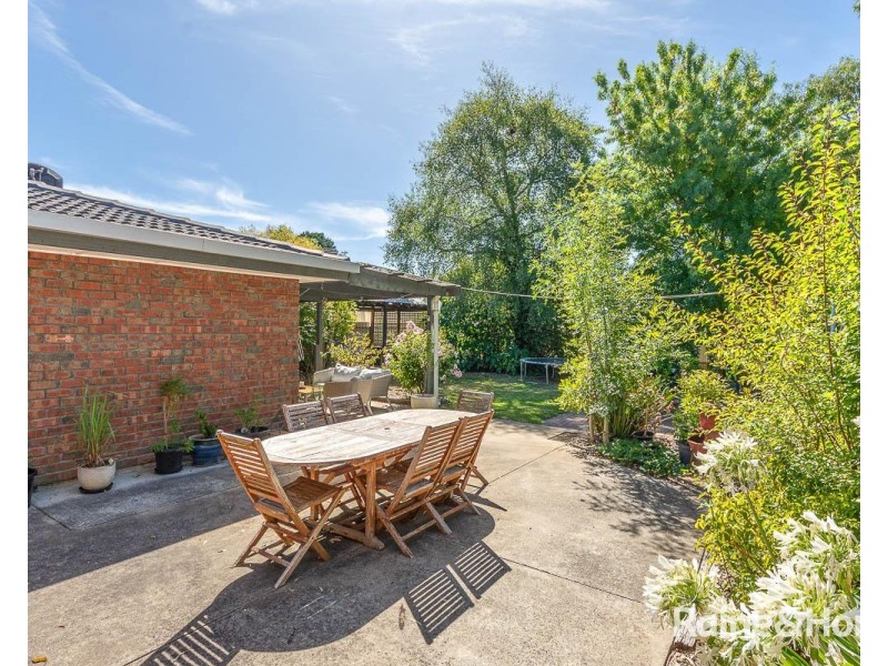 3 Bernhardt Crescent, Hahndorf SA 5245